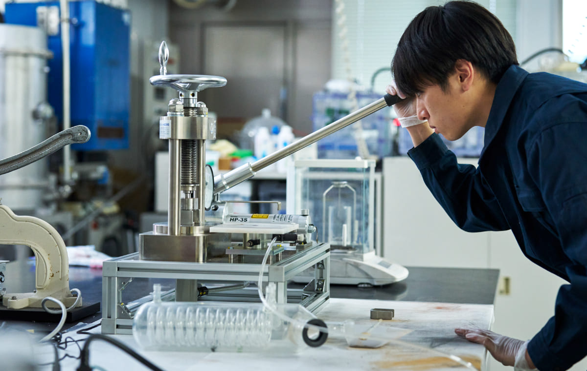 セラミックスの精緻な物性評価